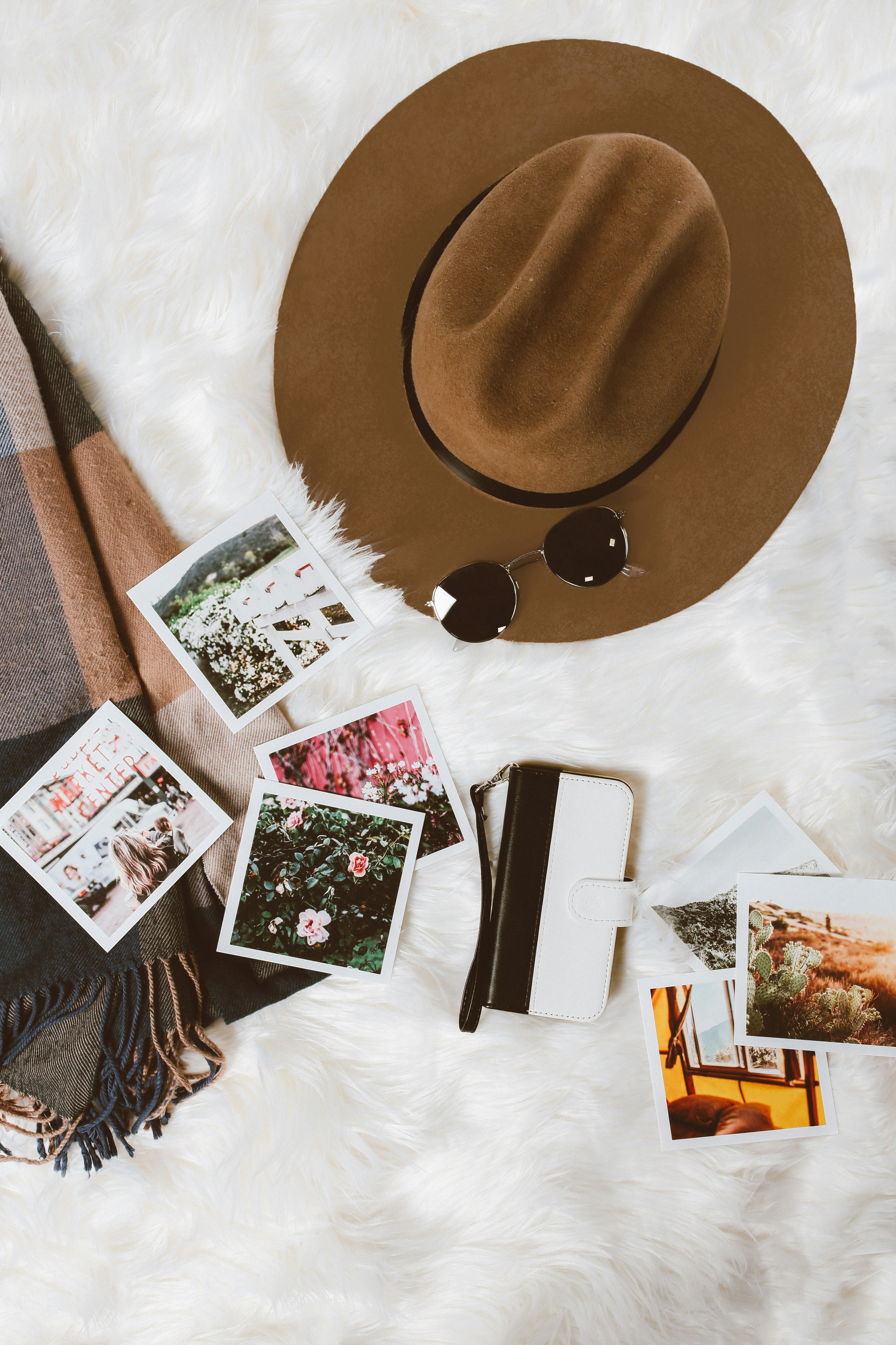 Travel agency's online booking platform